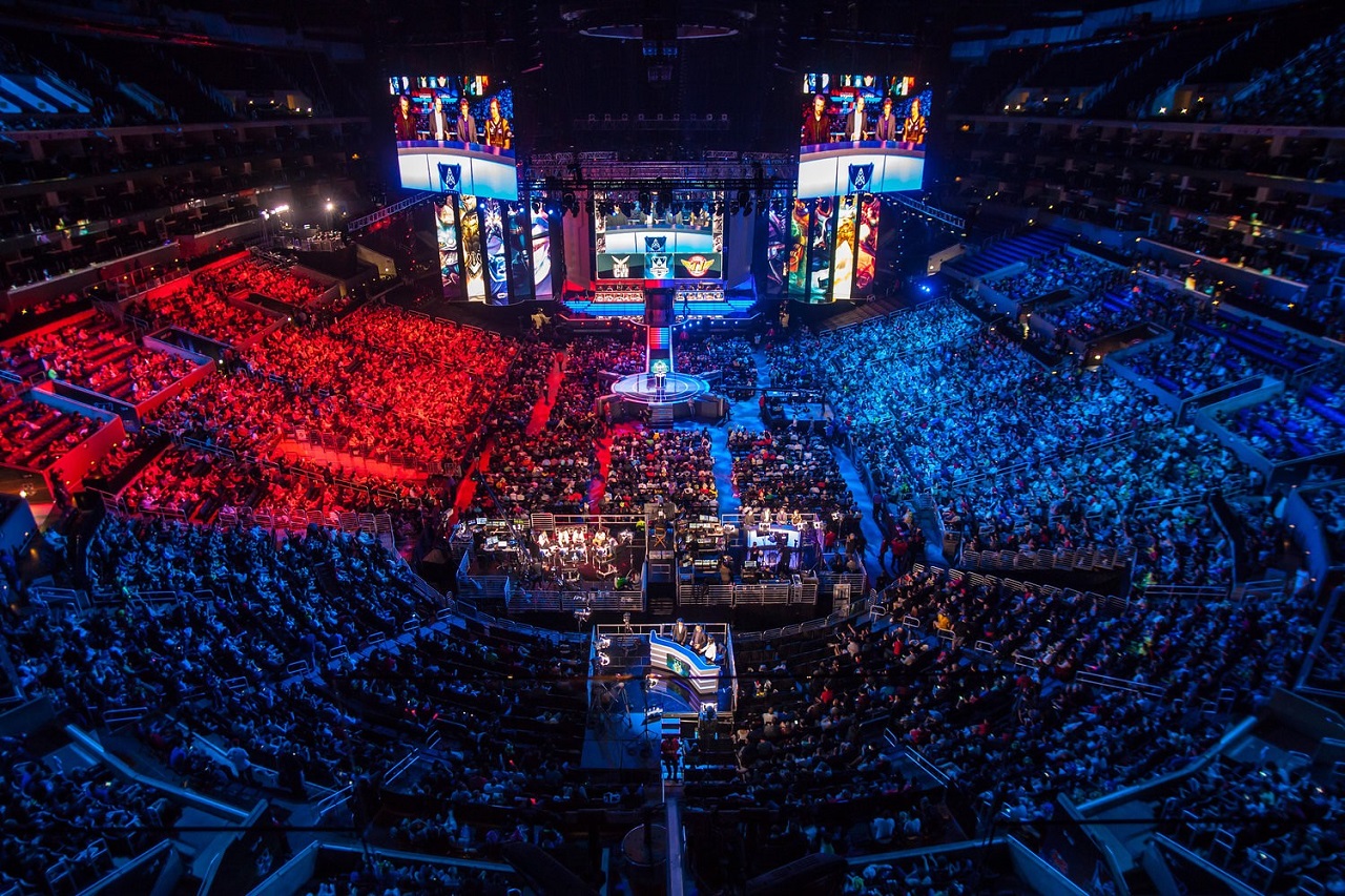 Biggest Online Gaming Tournaments You Can Make Money at Troozer