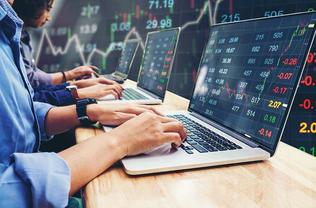 How to learn trading from the experienced traders