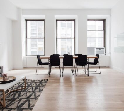 Simply Spotless --> 5 Reasons to Hire a Professional Cleaning Service